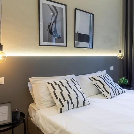 Amazing Studio In The City Center + Wifi Triest Exterior foto